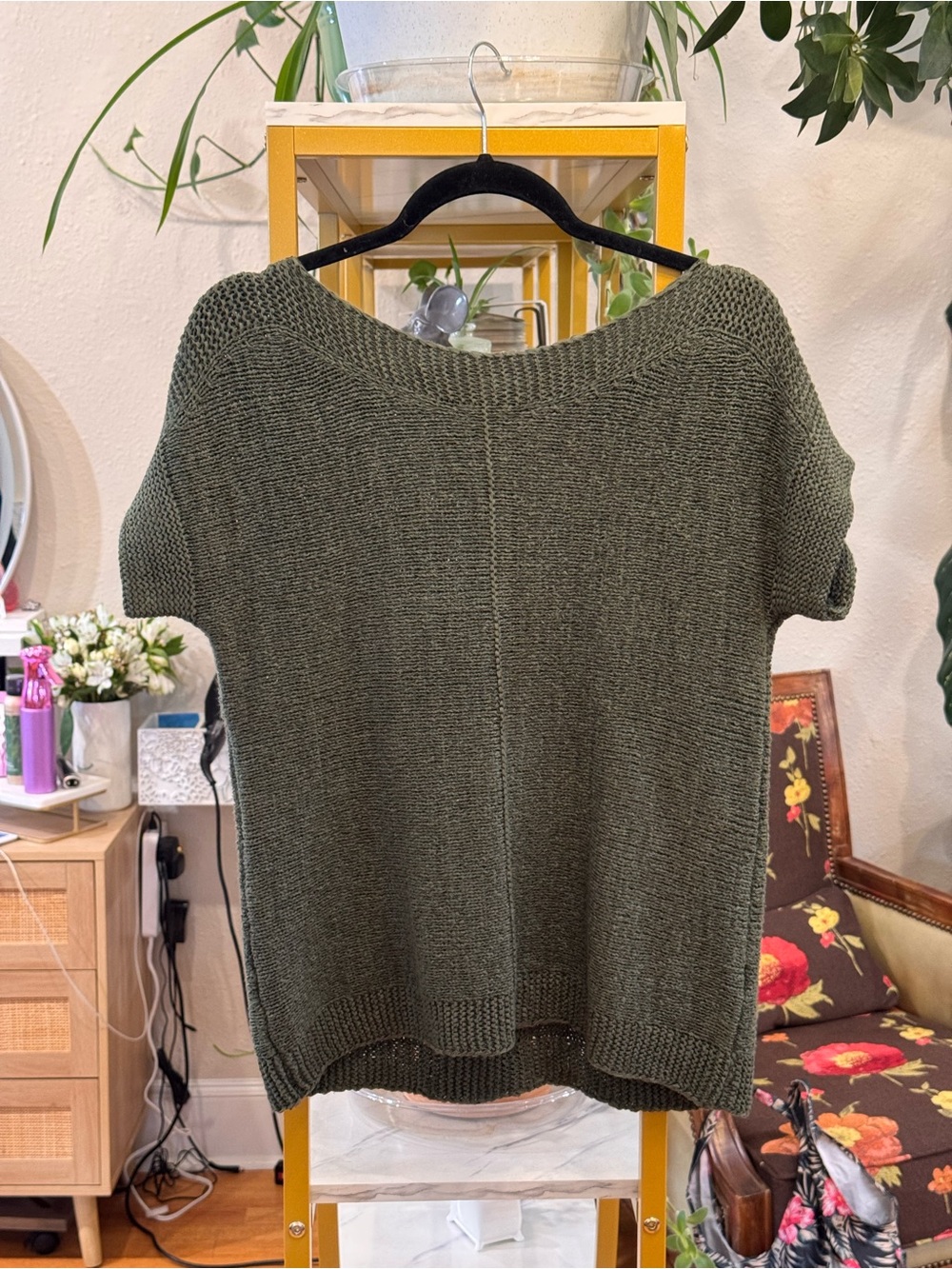Cable & Gauge Olive Scoop-Neck Short Sleeve Knit Top